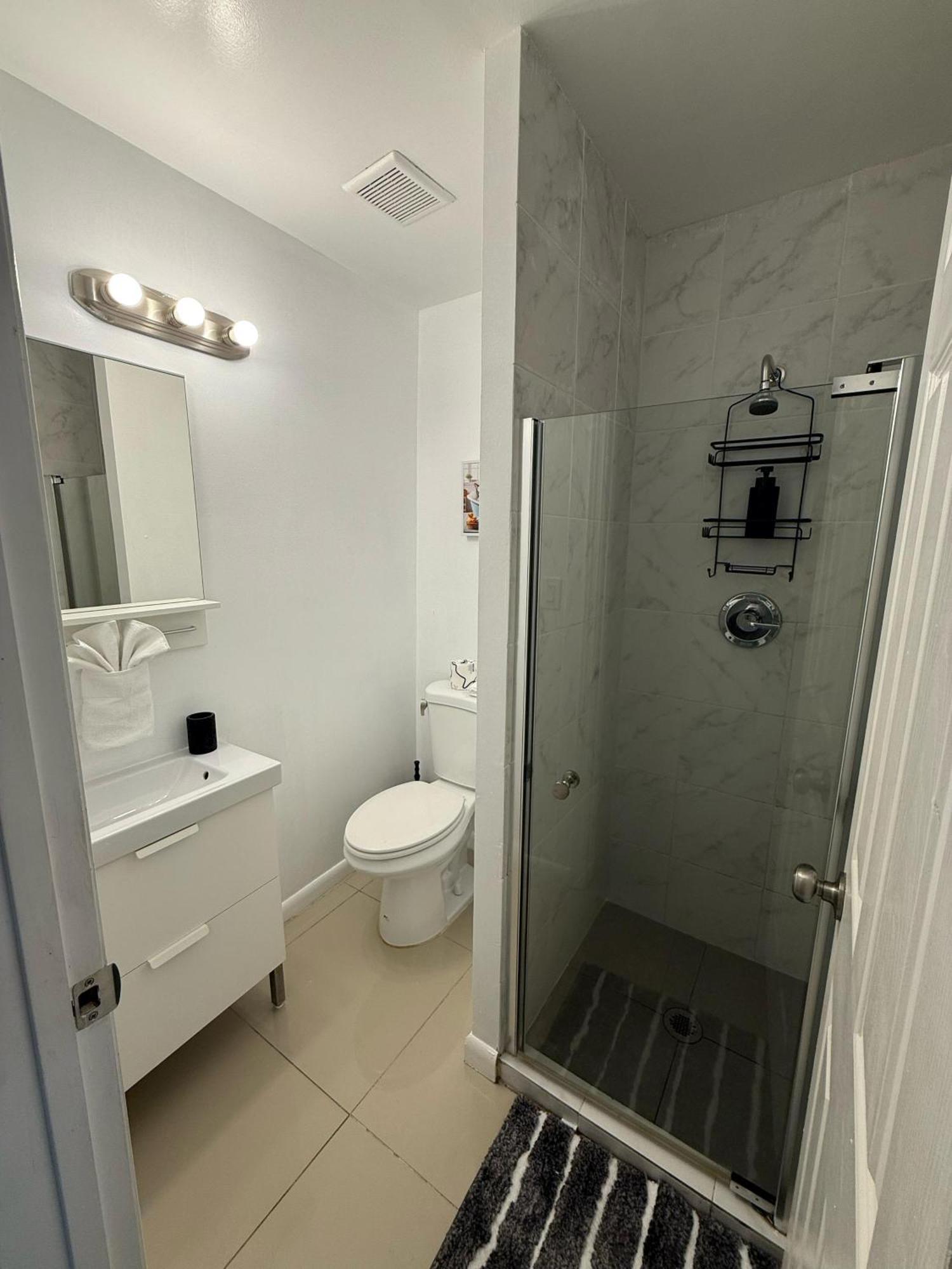 Renzzi Apartahotel