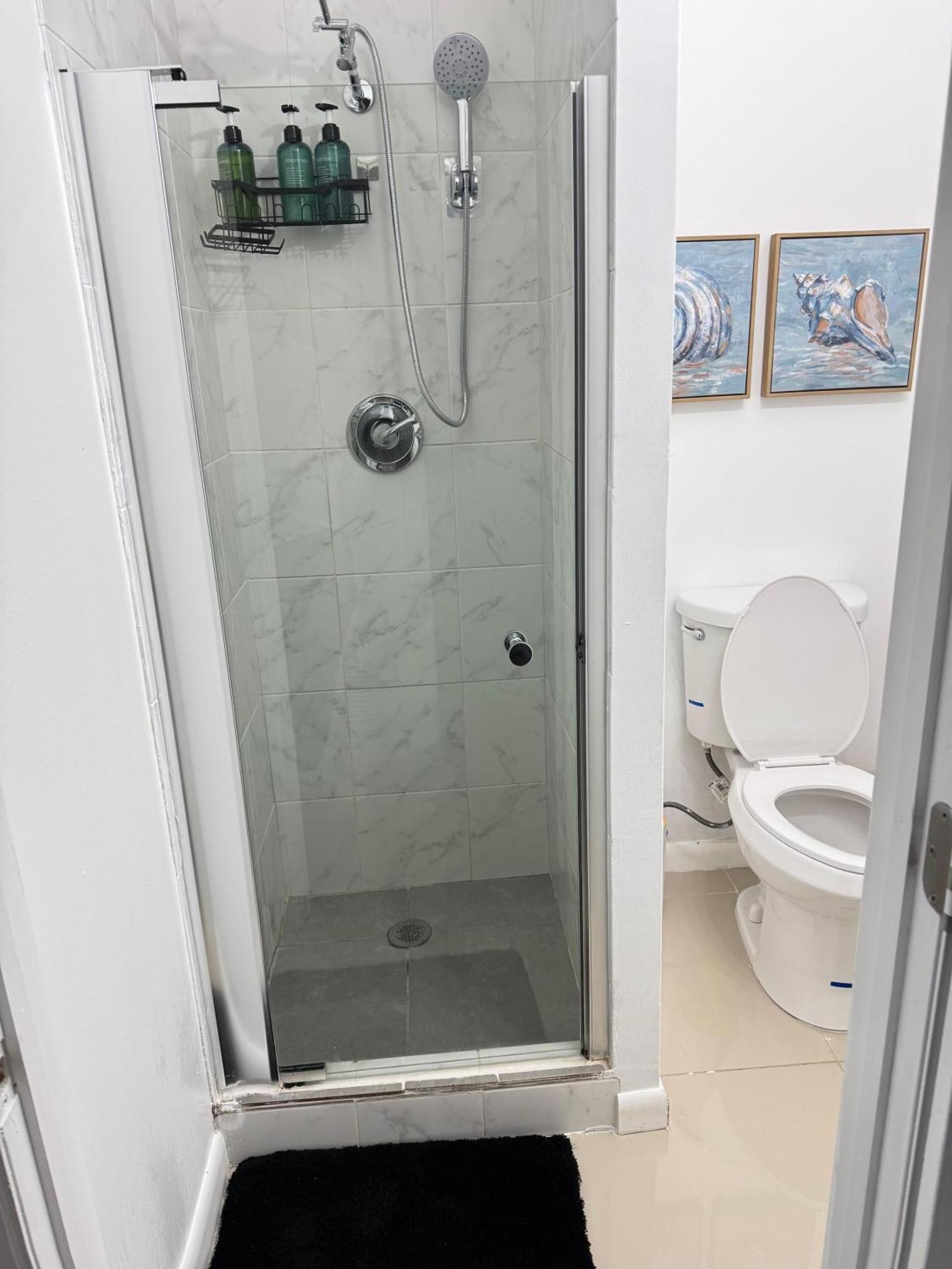 Apartahotel Renzzi Miami