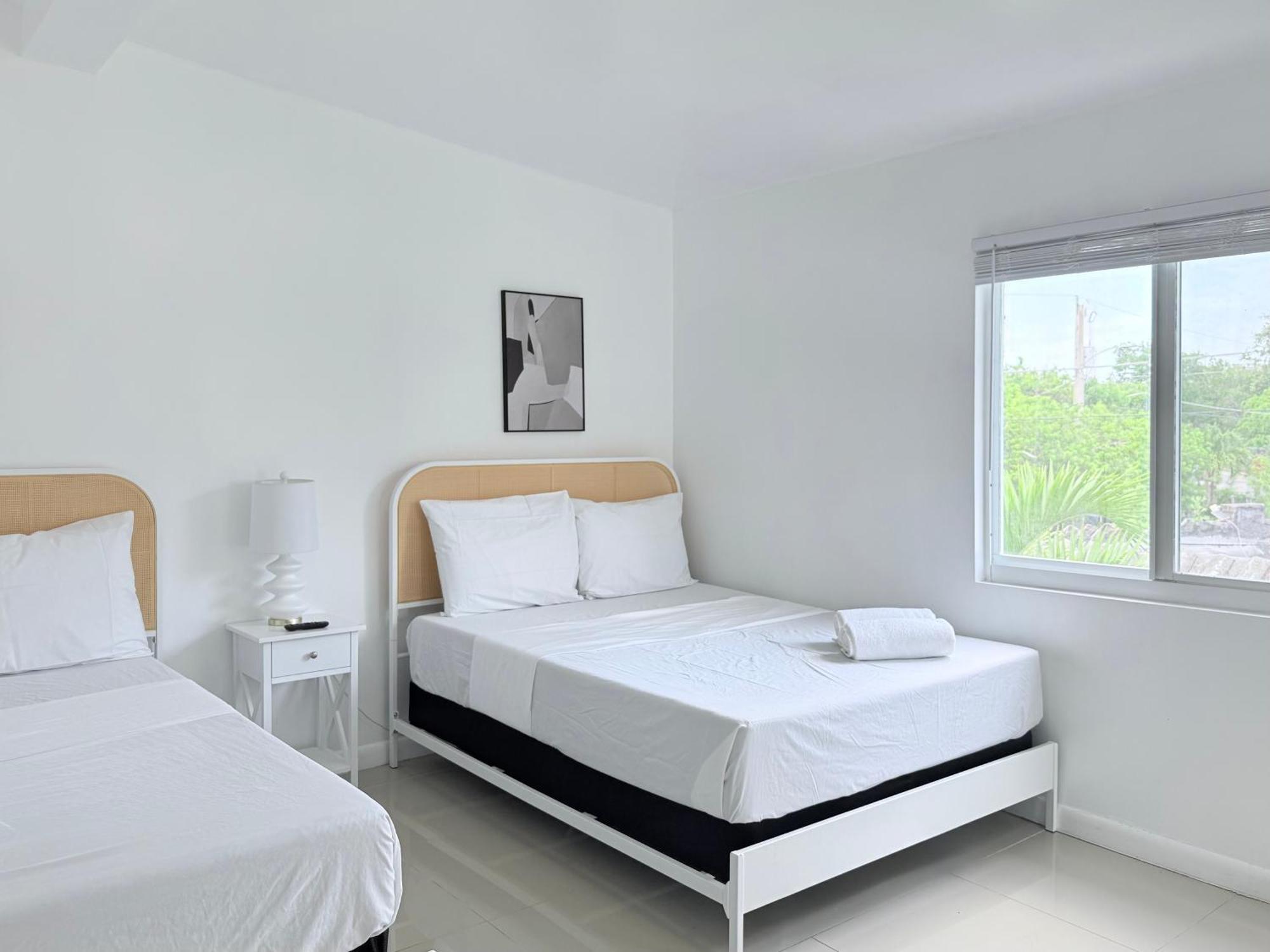 Renzzi Apartahotel Miami