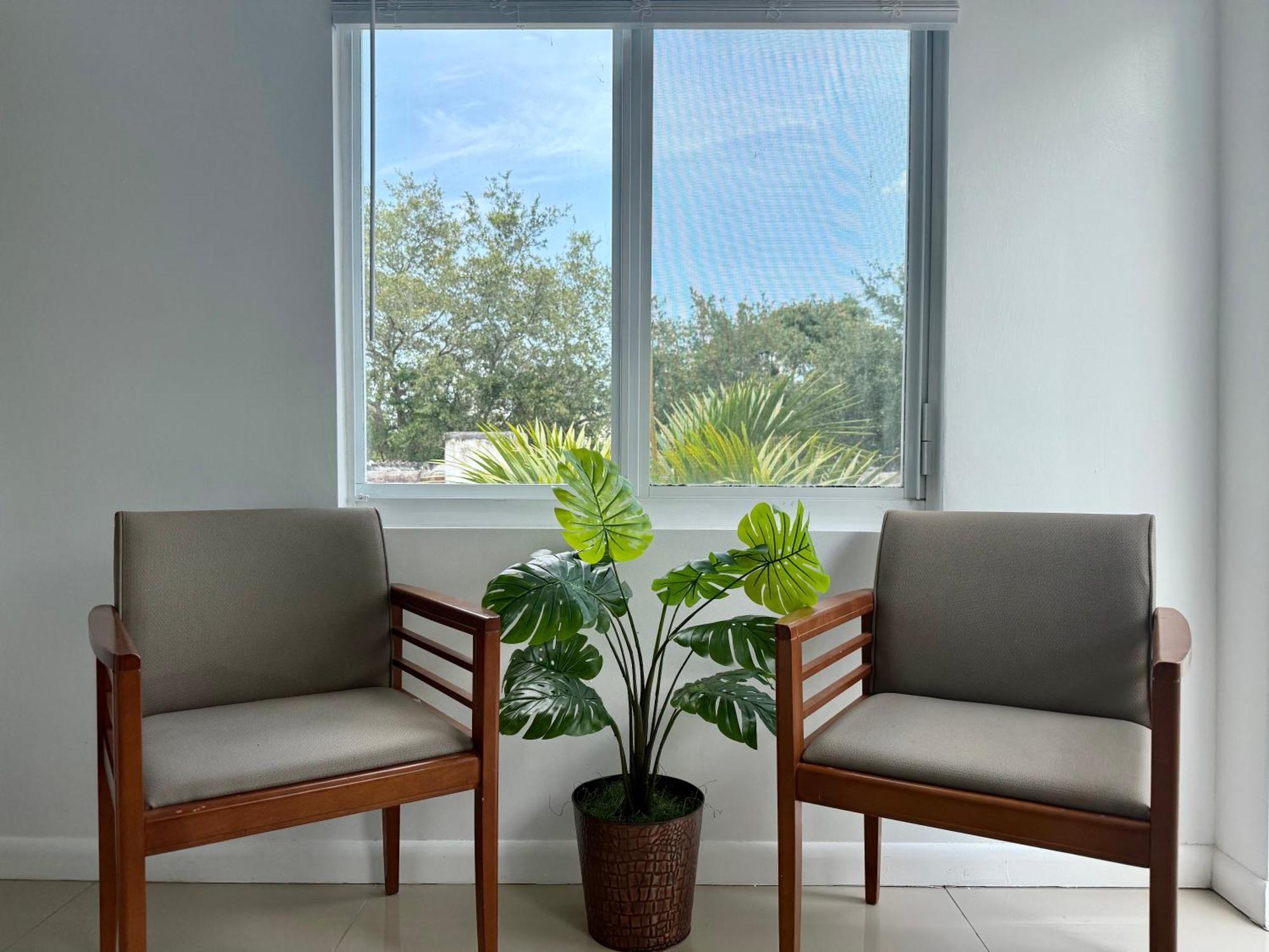 Renzzi Miami