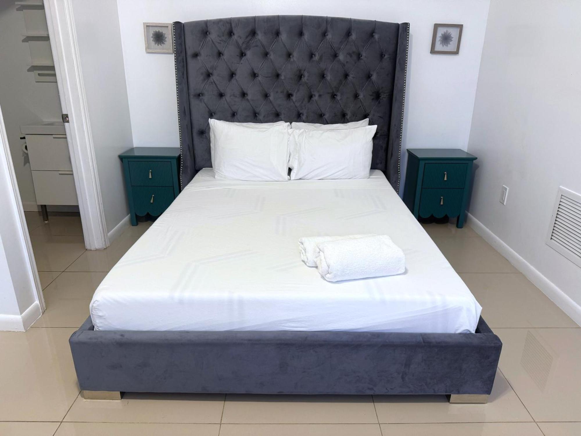 Renzzi Apartahotel