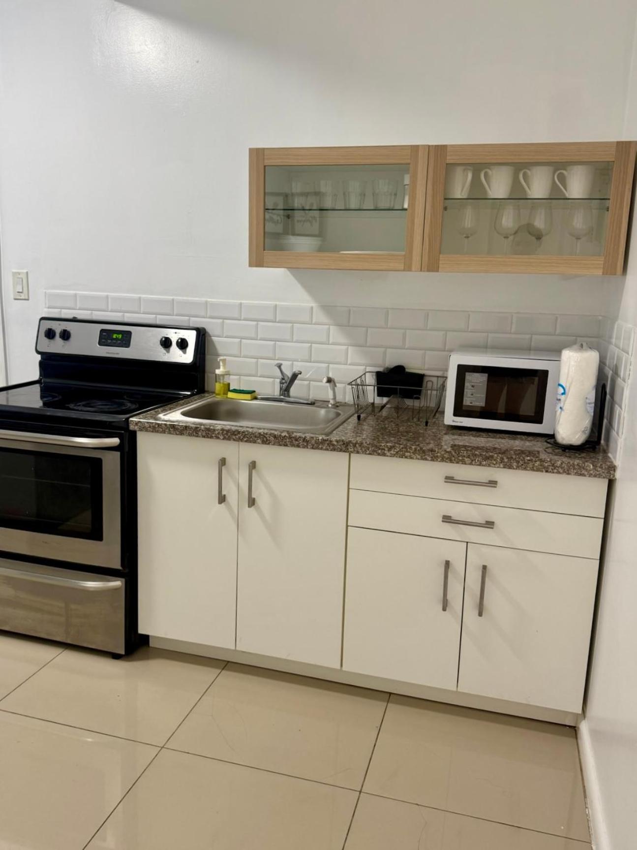 Apartahotel Renzzi Miami